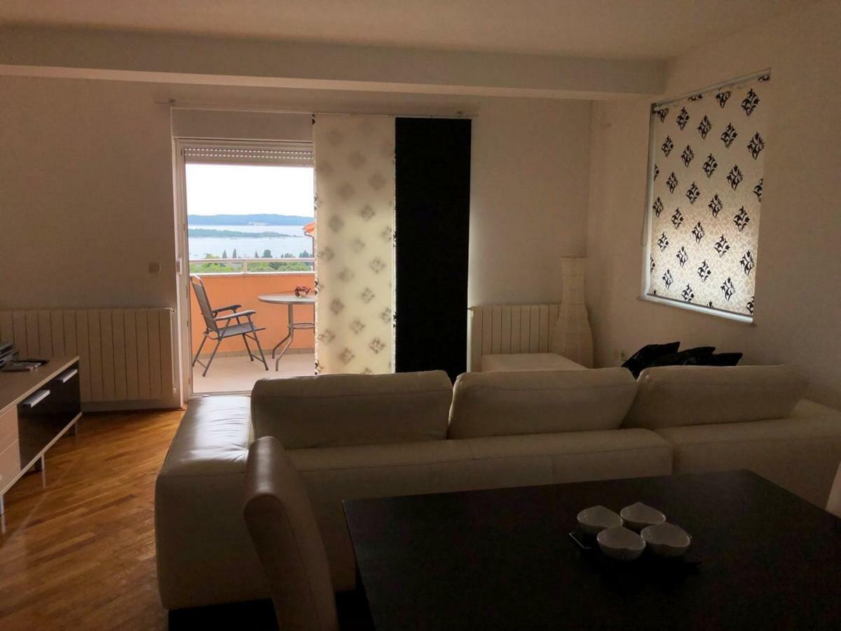 Neea Stinjan -free Parking Apartment Pula